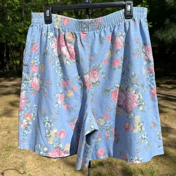 90s Alfred Dunner Floral Shorts Size 12 - Picture 2 of 11